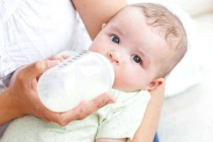 شیر خشک نوزادان