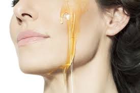 عسل مرطوب کننده پوست