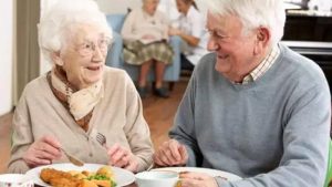 نقش تغذیه در سالمندی