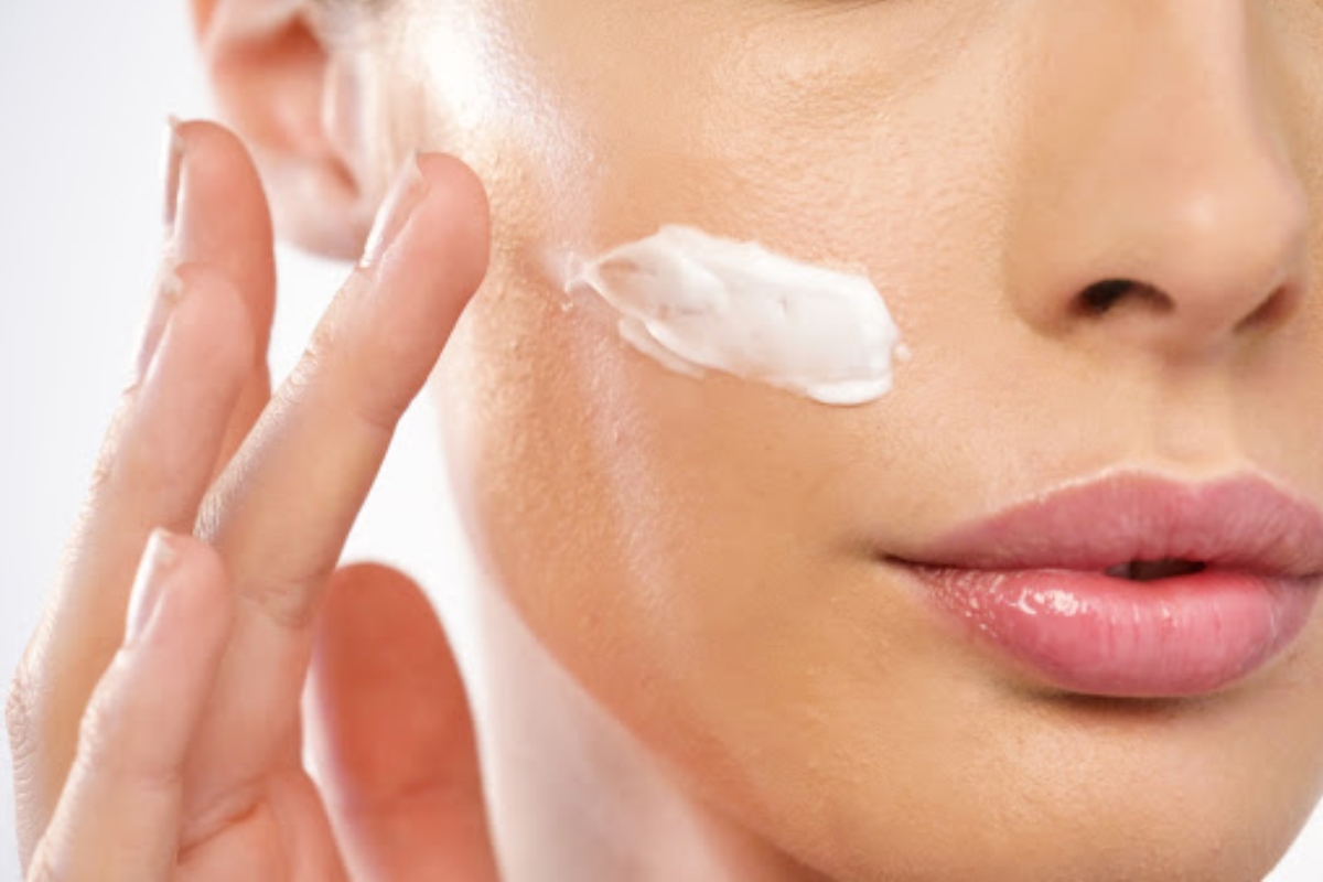 بررسی و معرفی پرفروش ترین کرم مرطوب کننده برای انواع پوست