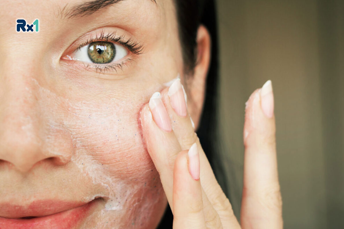 معرفی بهترین کرم‌های آبرسان و مرطوب کننده‌ قوی ایرانی ‏