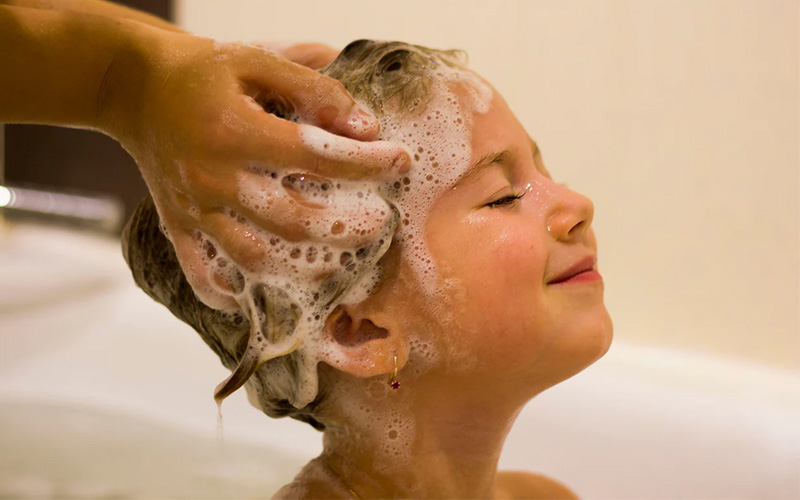 شامپو ضد شوره برای کودک