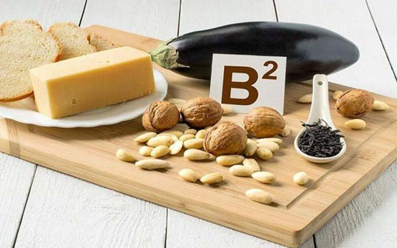 مواد غذایی دارای ویتامین ب2