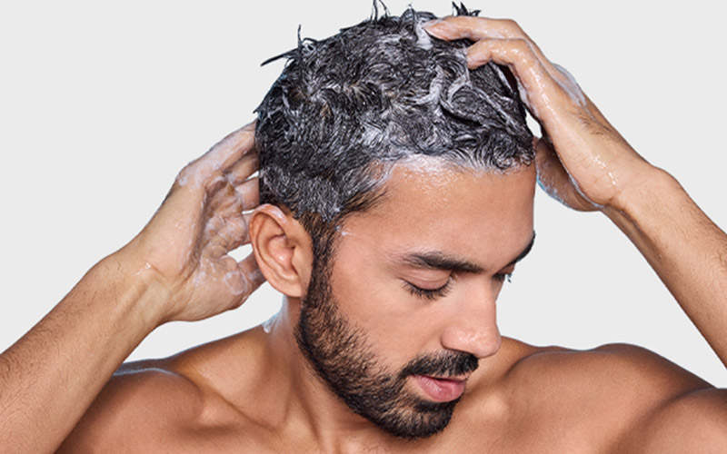 نحوه استفاده از شامپو ضد ریزش مو