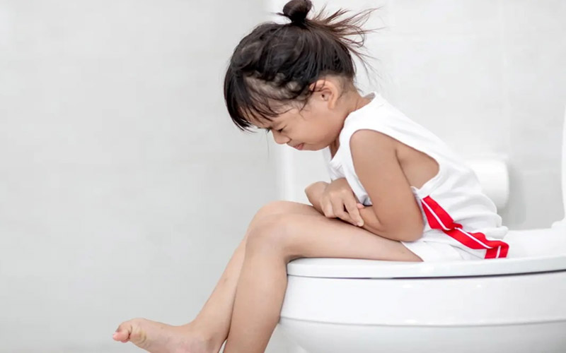 یبوست در کودکان