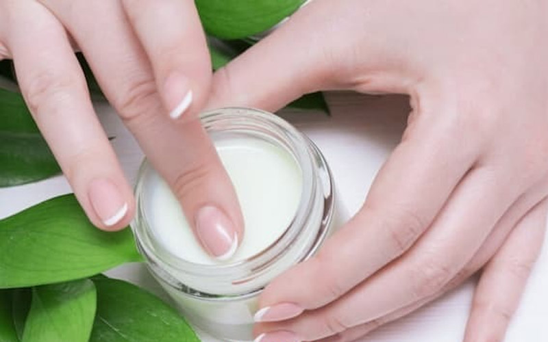 کرم ضد چروک گیاهی