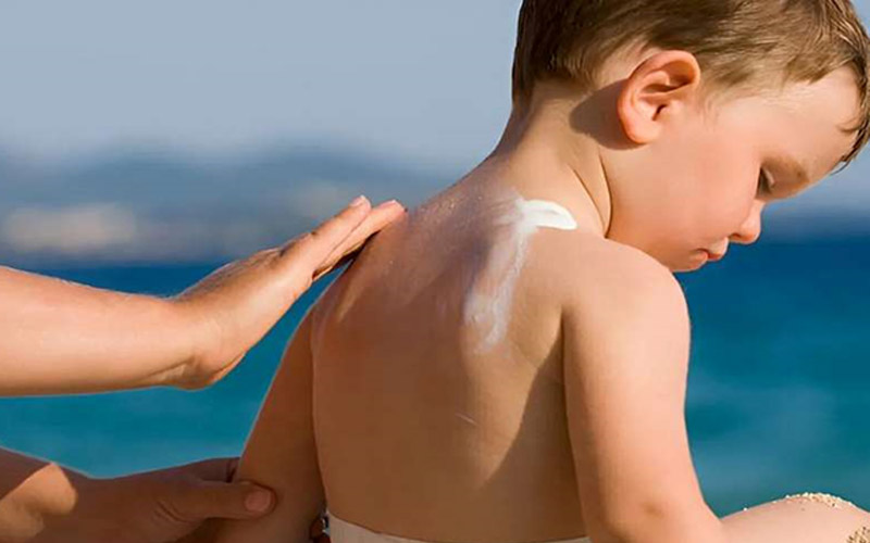 ویژگی های ضد آفتاب کودک