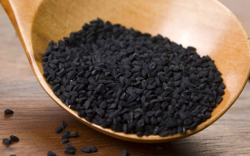 عوارض سیاه دانه چیست
